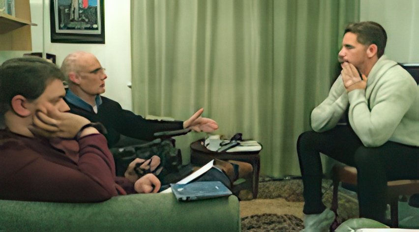 Ian Vernon working a scene with actors in an evening class